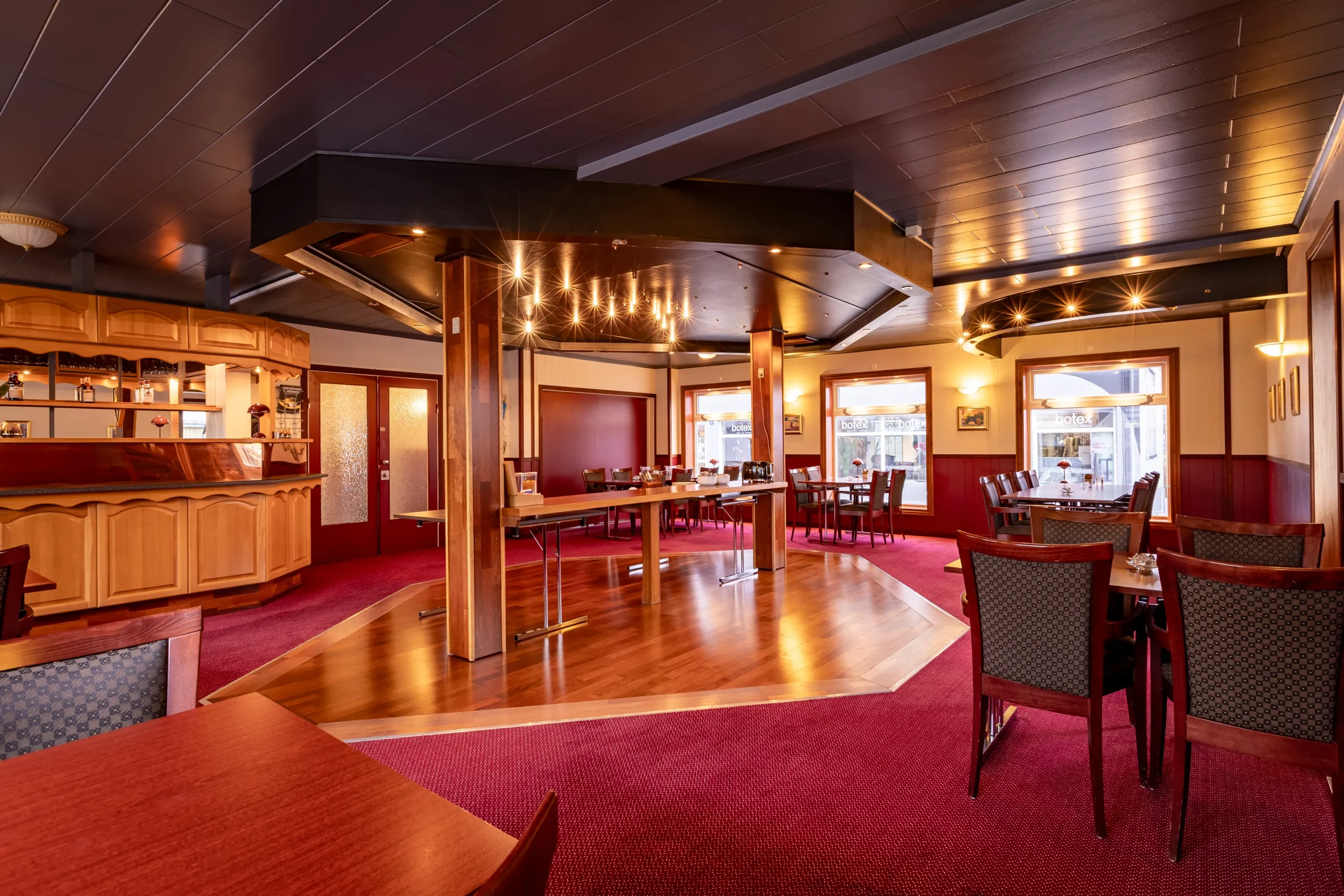 restaurantHotel-1