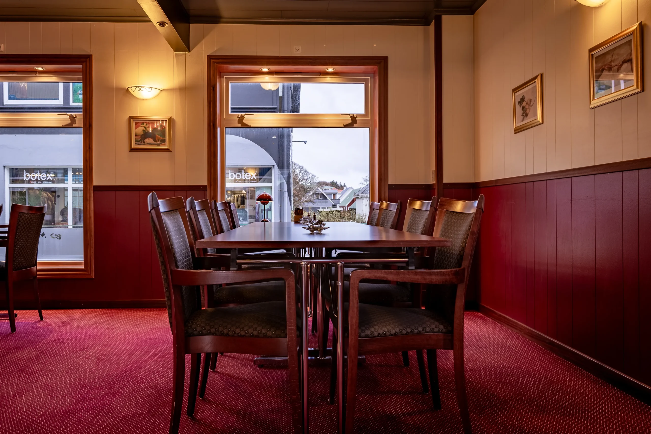 restaurantHotel-3 (1)